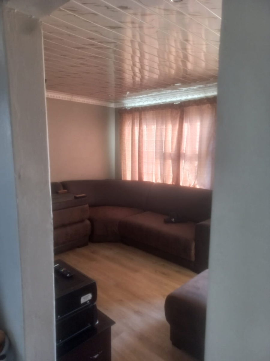 2 Bedroom Property for Sale in Mdantsane Nu 15 Eastern Cape